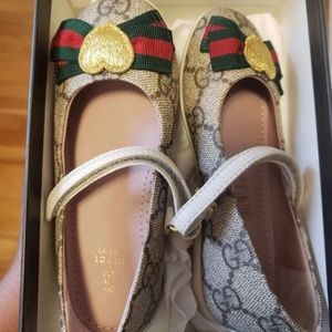 Girls Gucci shoes